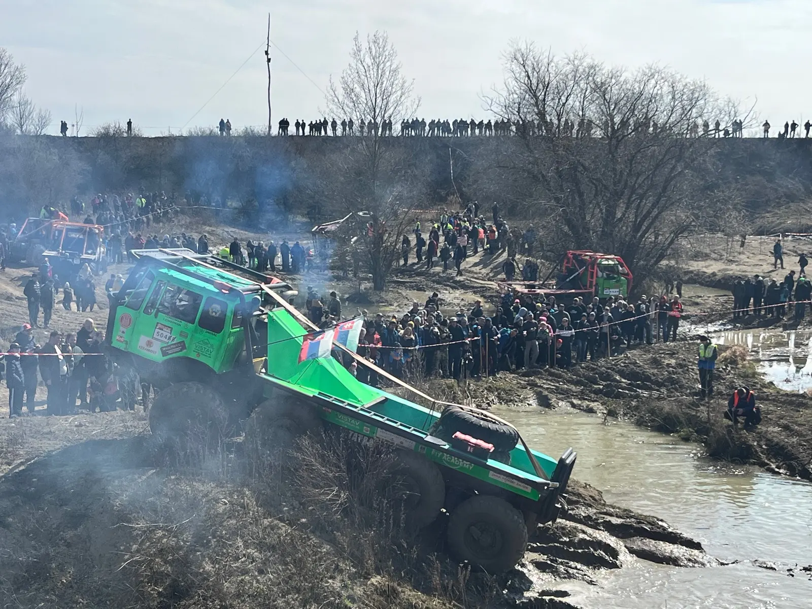 Truck Trial Milovice 2026 - snímek 2 (náklaďáky v terénu tankodromu)